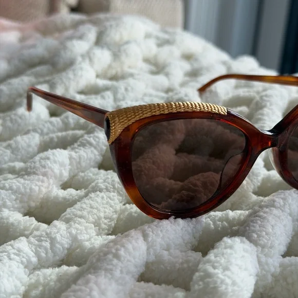 Designer Sunglasses - Picture 8 of 9